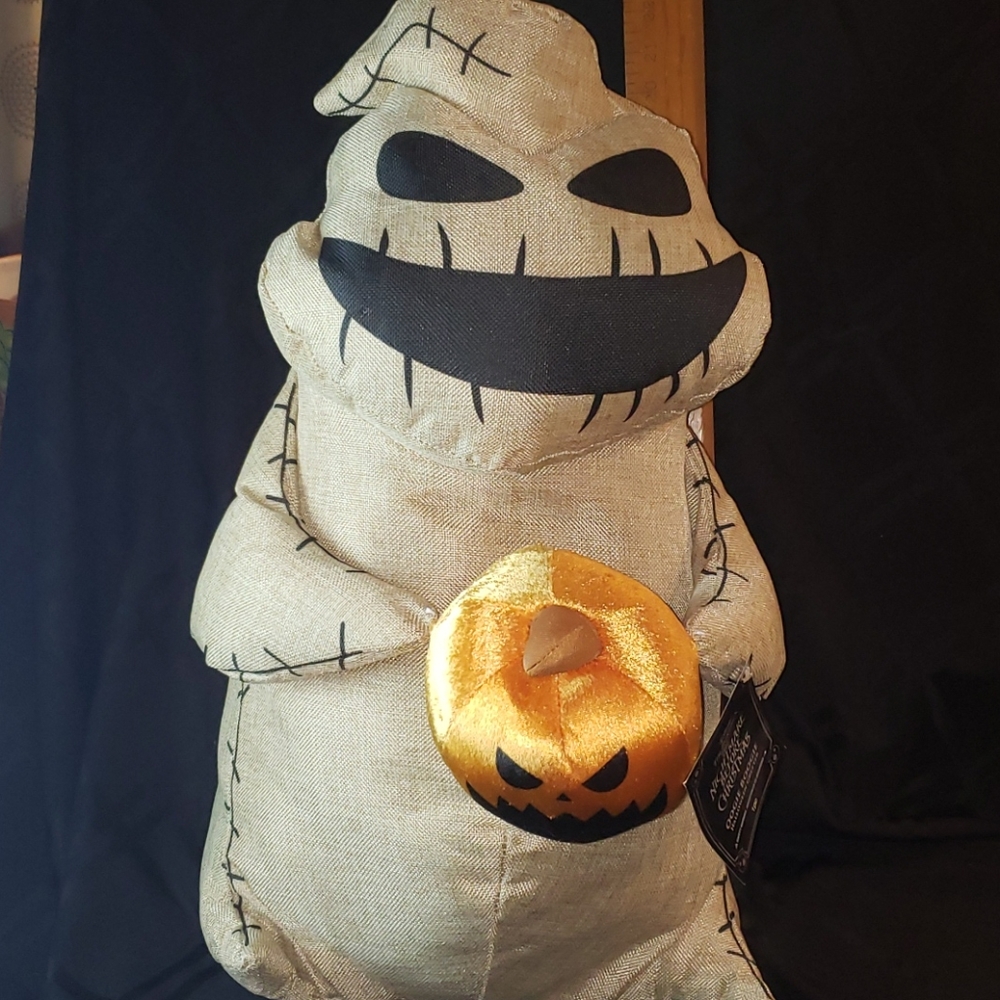 NBC OOGIE BOOGIE DOOR GREETER